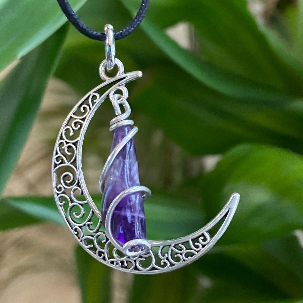 Amethyst point Celtic Moon Pendant Charm Necklace
